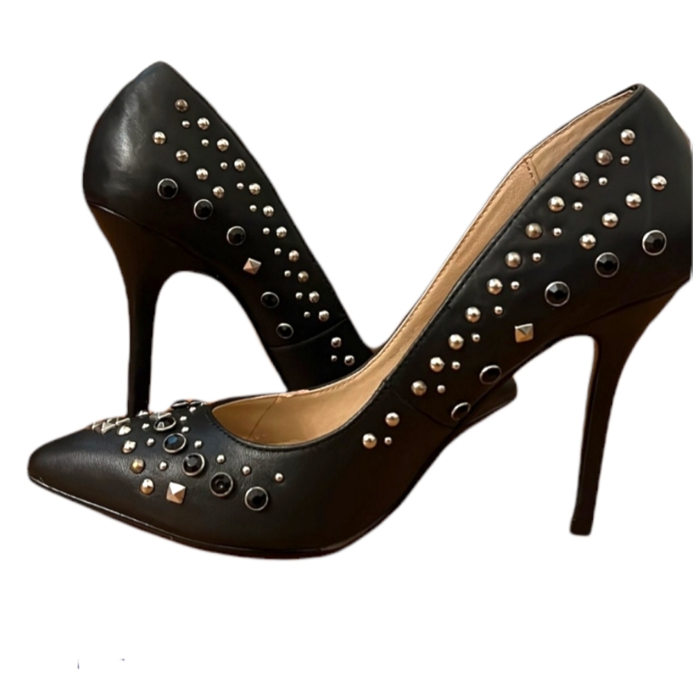 Aldo black leather studded classic pumps. - Picture 1 of 8